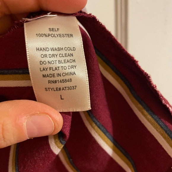 Cool Farrow wrap blouse size L - Picture 3 of 6